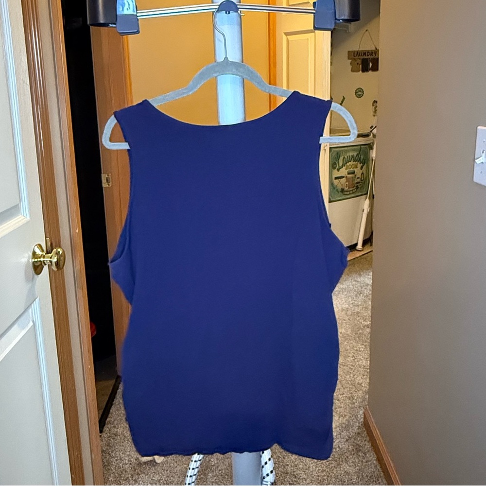 **Venus Ruched-Sides Tank - 2X - Picture 2 of 6